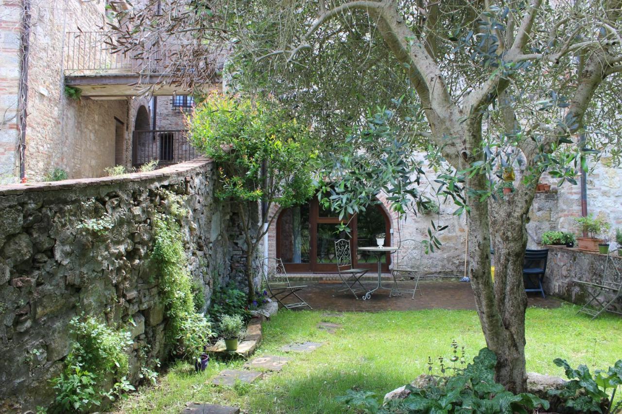 Guest House Il Giardino Colle Val D'Elsa Eksteriør bilde